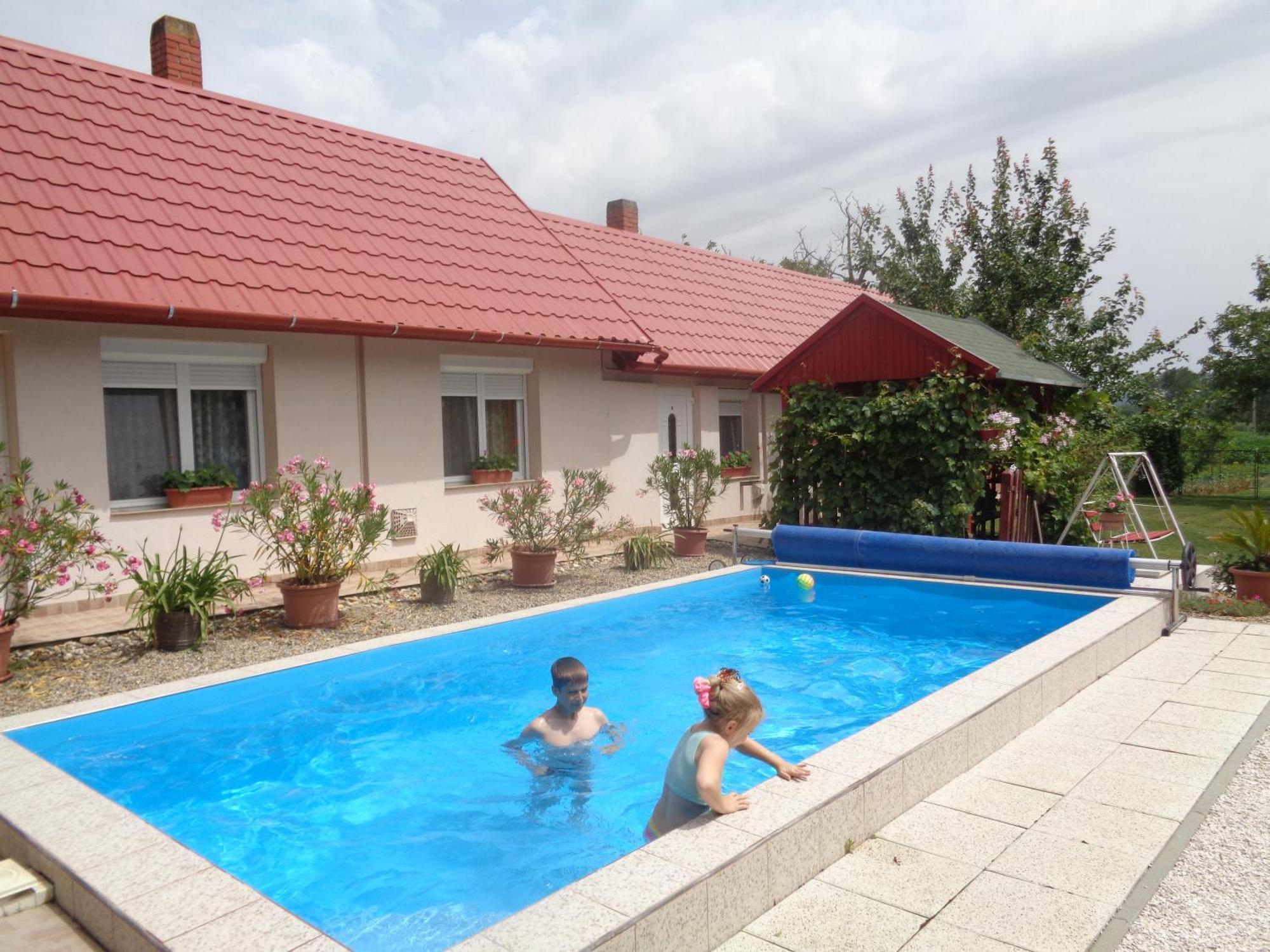 Irenke Vendeghaz Appartement Alsópáhok Buitenkant foto